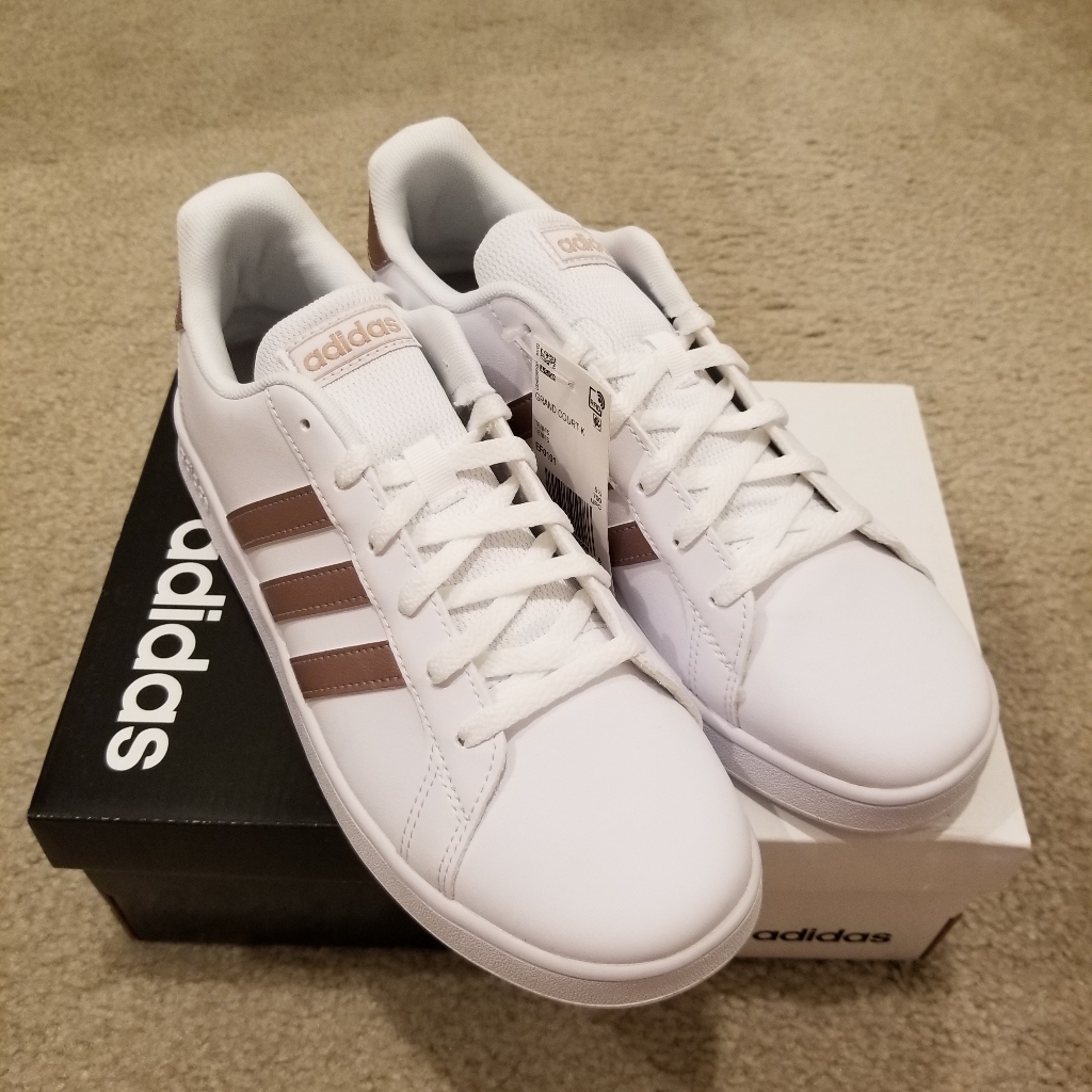Adidas Grand Court Shoes Big Kids Size 6 Brand New Adidas Grand Court Shoes Big Kids Size 6 Brand New